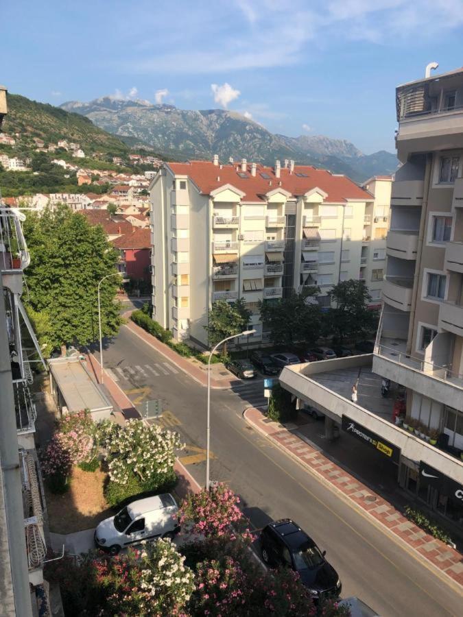 Mint Apartment Tivat Extérieur photo