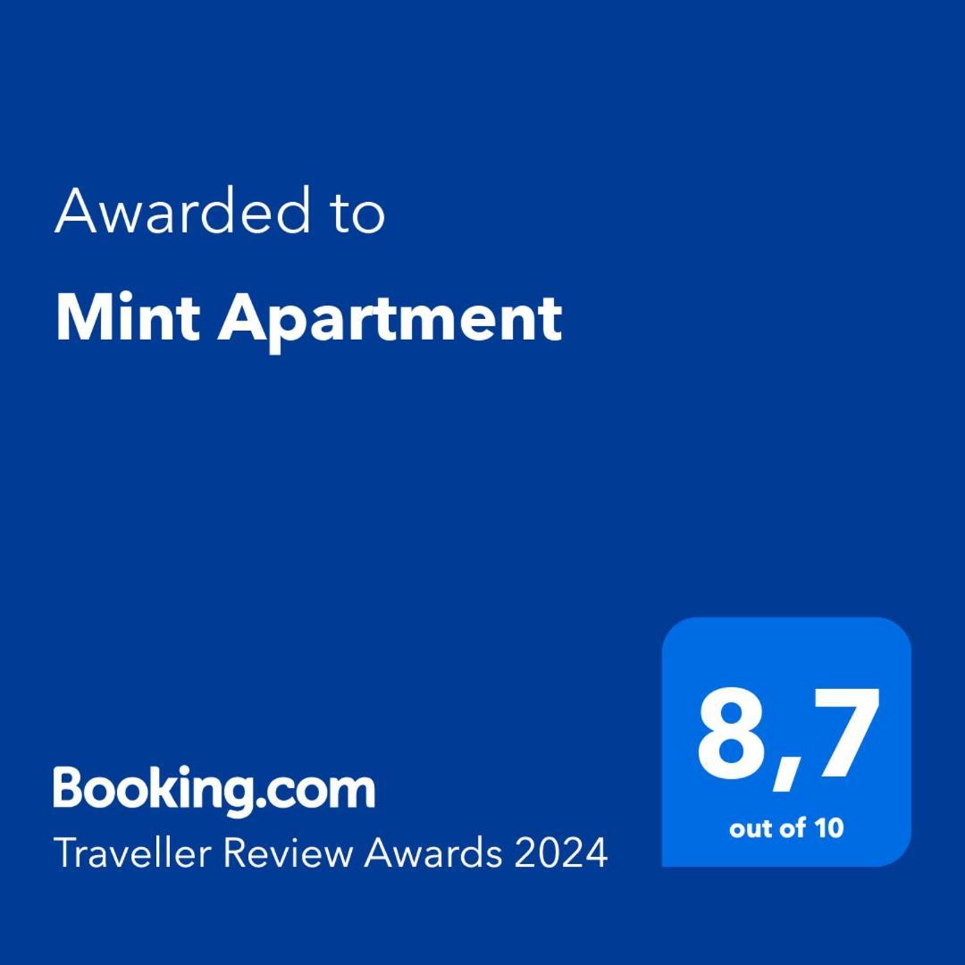 Mint Apartment Tivat Extérieur photo
